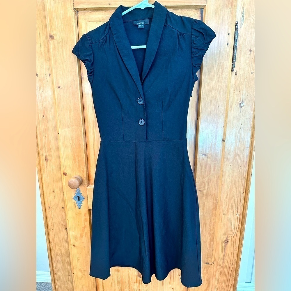 Snap Classic Little Black Dress Jrs Size 5 Goth Whimsigoth